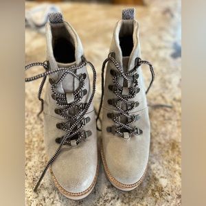 Toms suede lace up wedge booties size 7